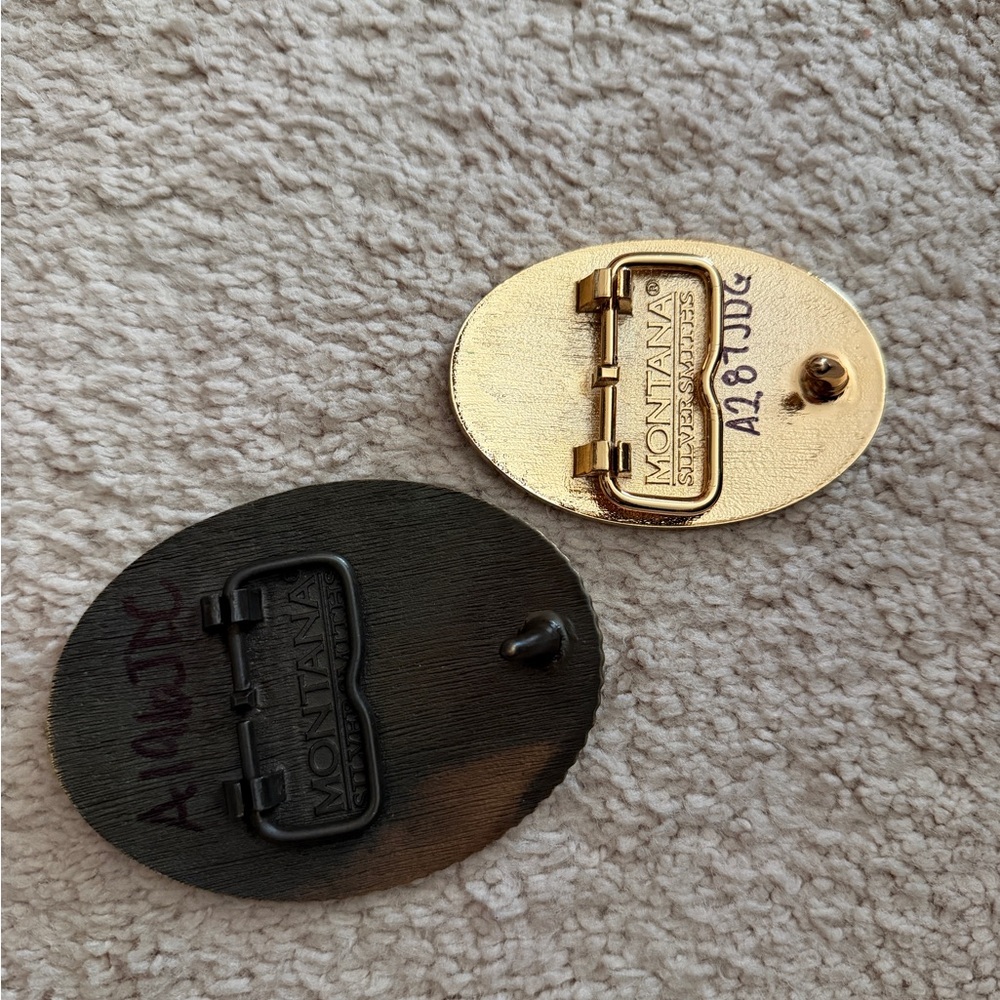 John Deere Green and Gold Belt Buckle Duo - Picture 2 of 2